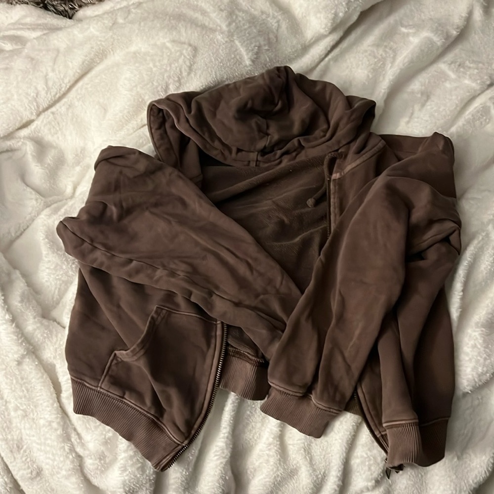 american eagle zip up